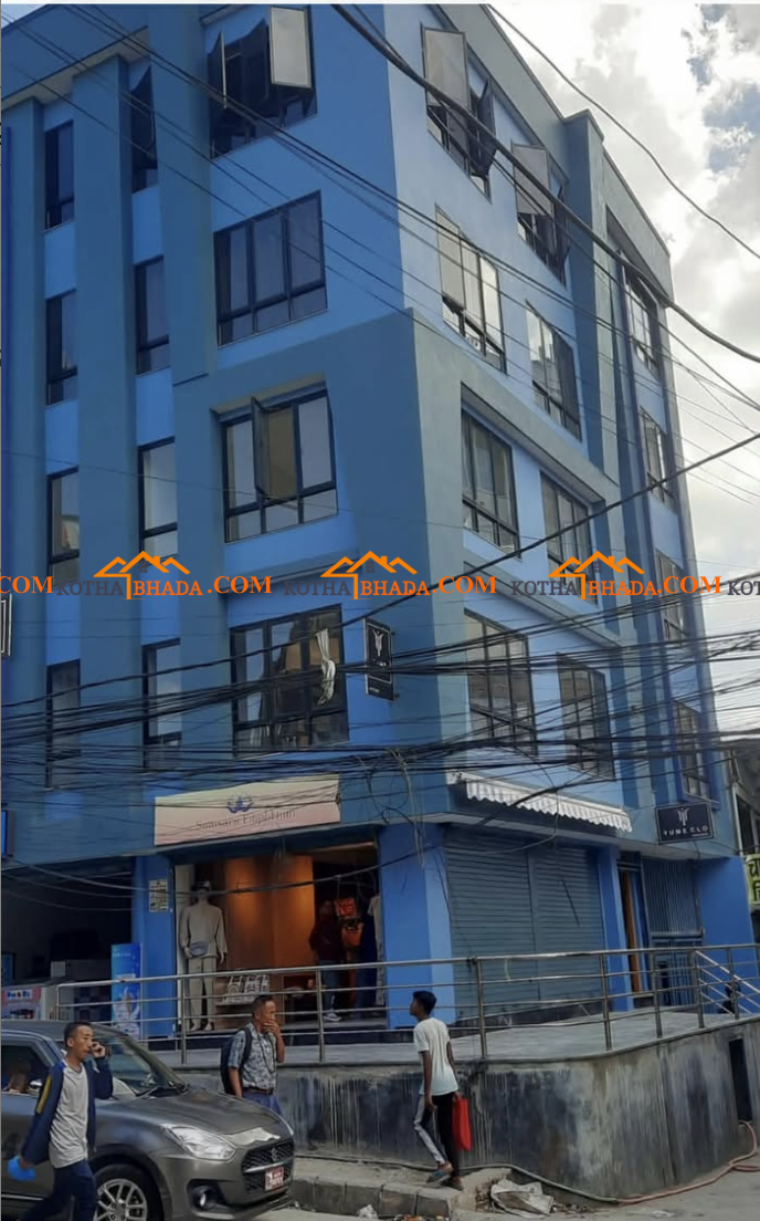 Whole flat of 1100sq feet Suitable for Office ,institution available for rent in Baudha